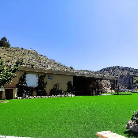 El Castillo De Celia Country house