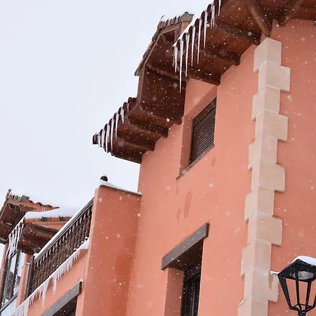 El Castillo De Celia Country house