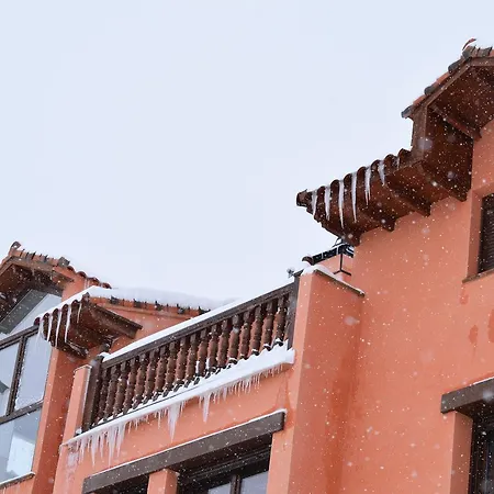 Casa rural El Castillo De Celia *