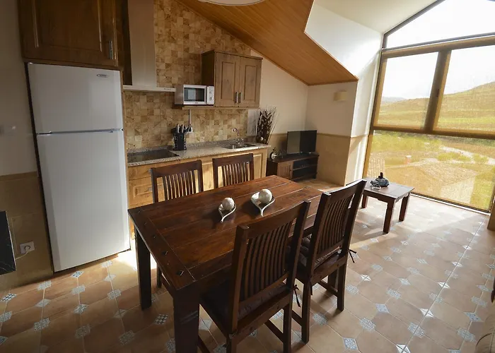 カントリーハウス El Castillo De Celia Cubla