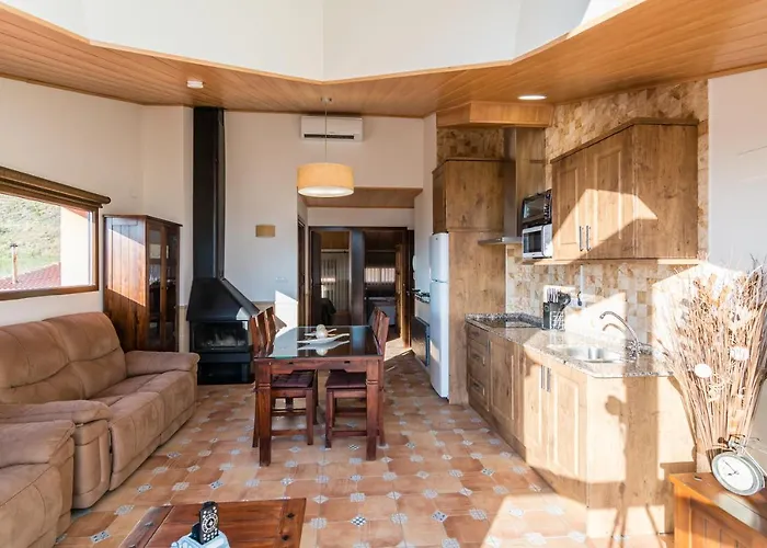 El Castillo De Celia カントリーハウス